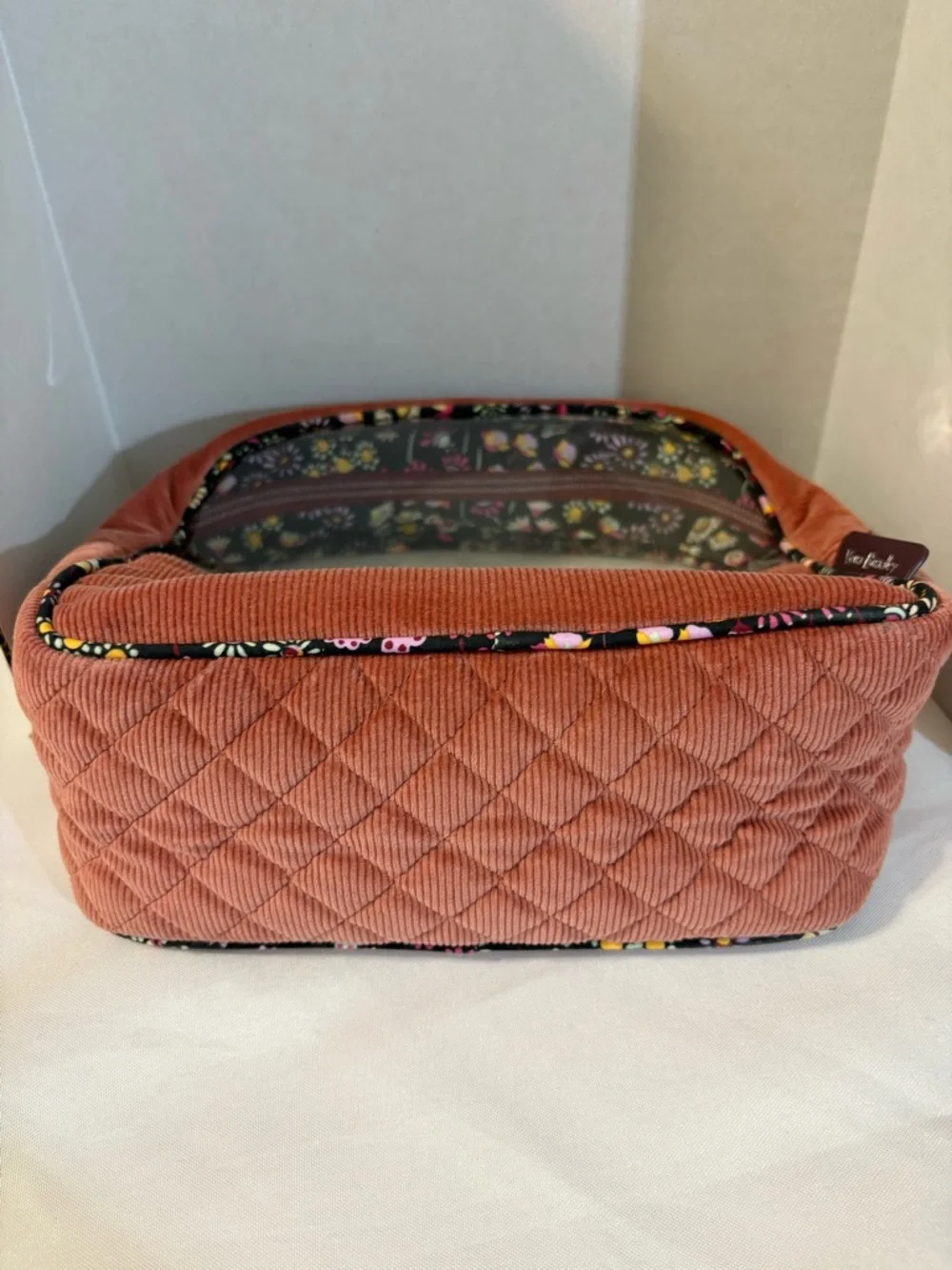 Vera Bradley make up travel toiletries bag coral‎ corduroy cosmetic bag see thur